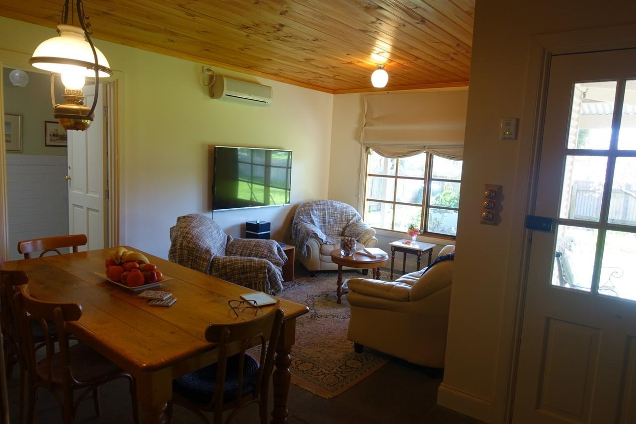 Amy'S House Bed & Breakfast Auburn Bagian luar foto