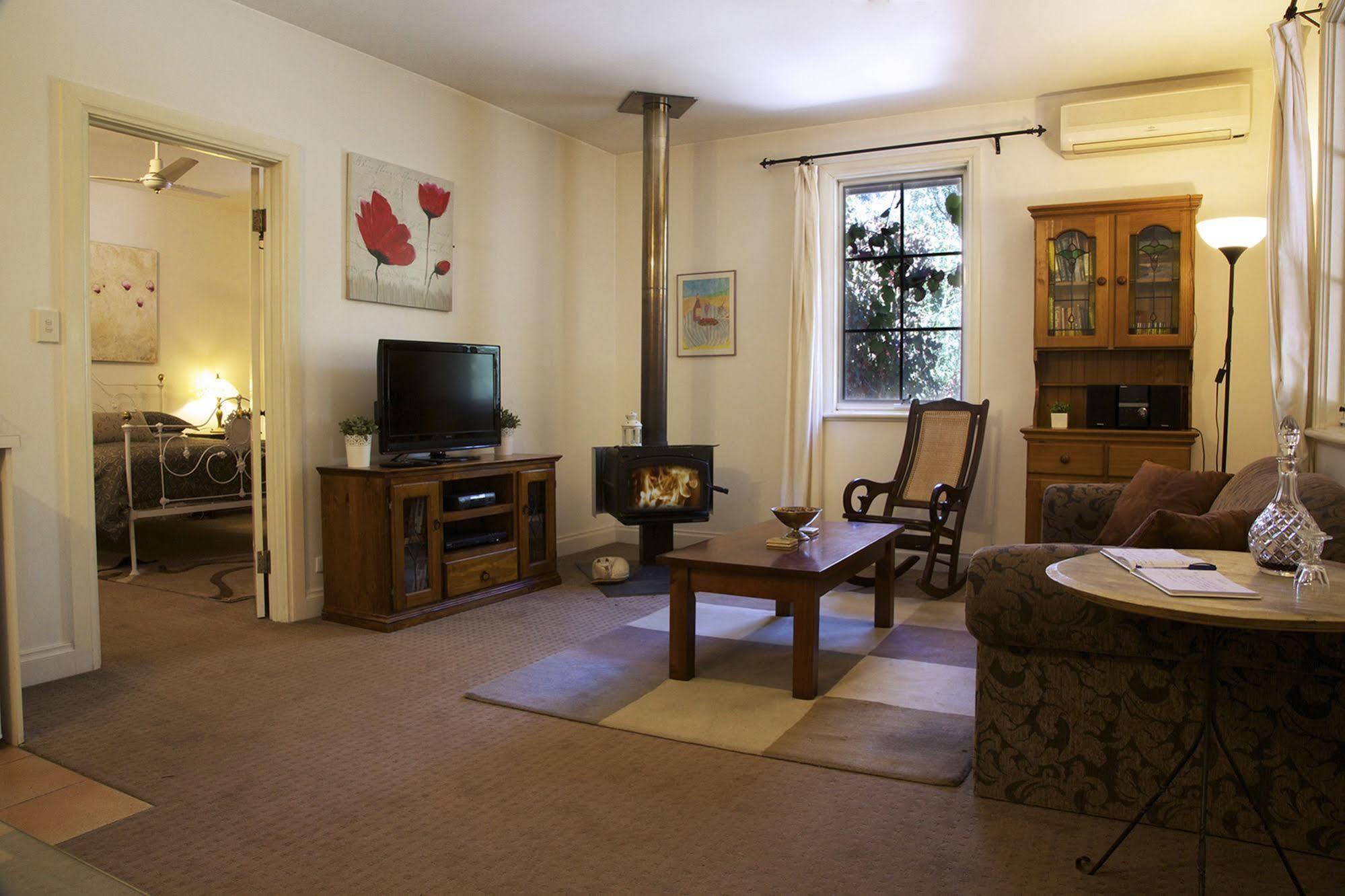 Amy'S House Bed & Breakfast Auburn Bagian luar foto